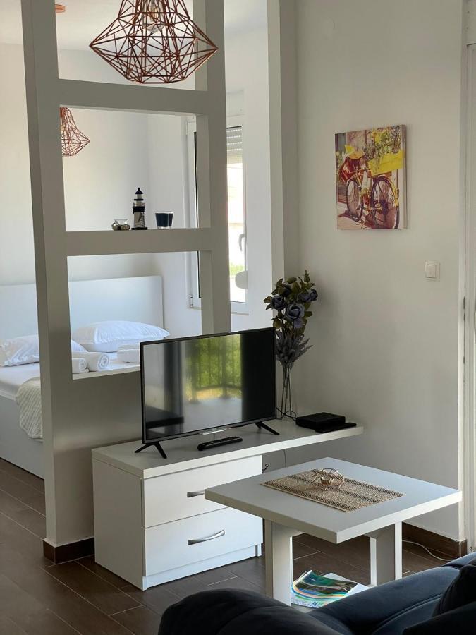Apartments Tina Utjeha Dış mekan fotoğraf