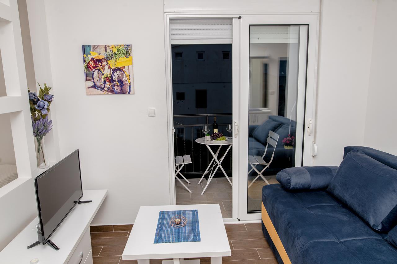 Apartments Tina Utjeha Dış mekan fotoğraf
