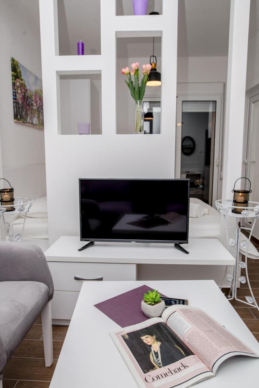 Apartments Tina Utjeha Dış mekan fotoğraf