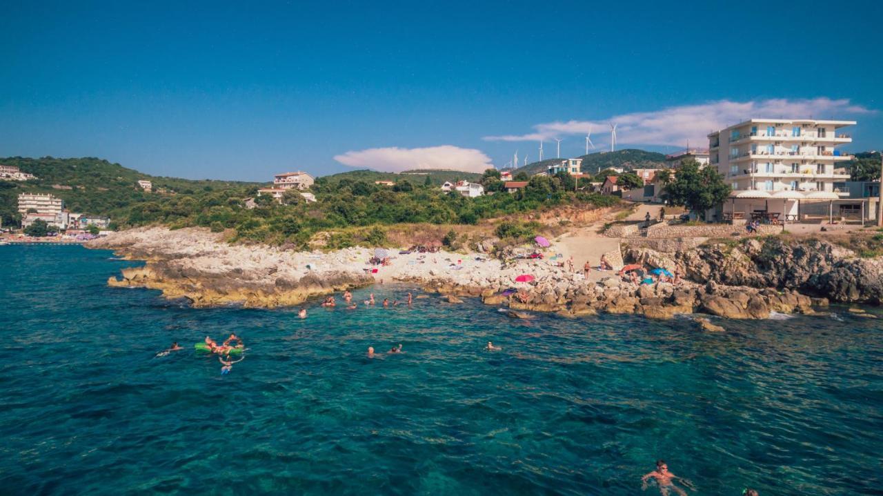 Apartments Tina Utjeha Dış mekan fotoğraf